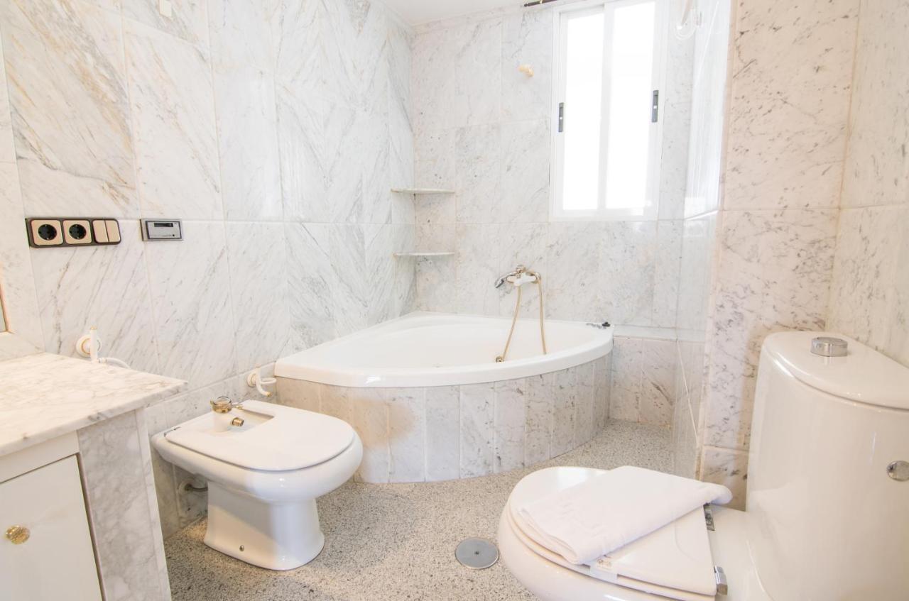 Lope De Vega Apartment Гранада Екстериор снимка
